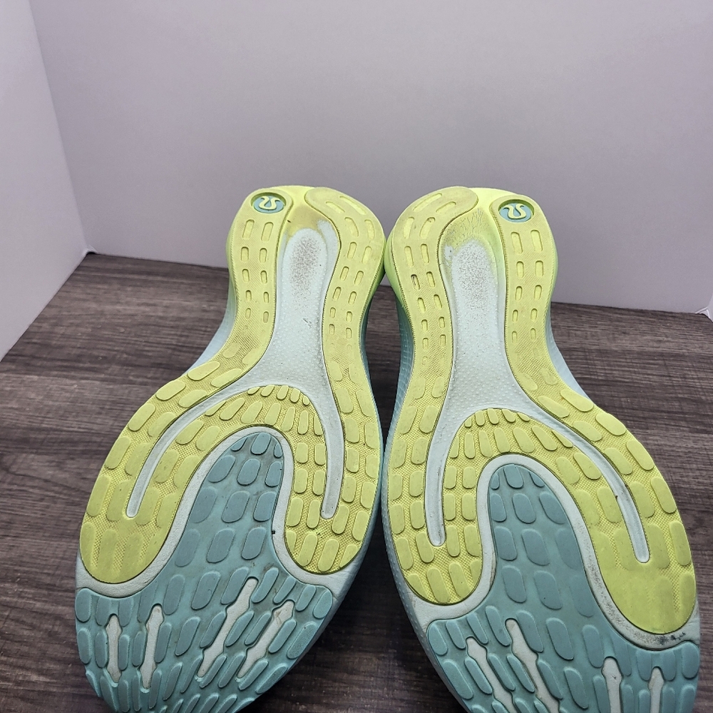 Lululemon Split Shift Running Shoes Green Men's S… - image 7
